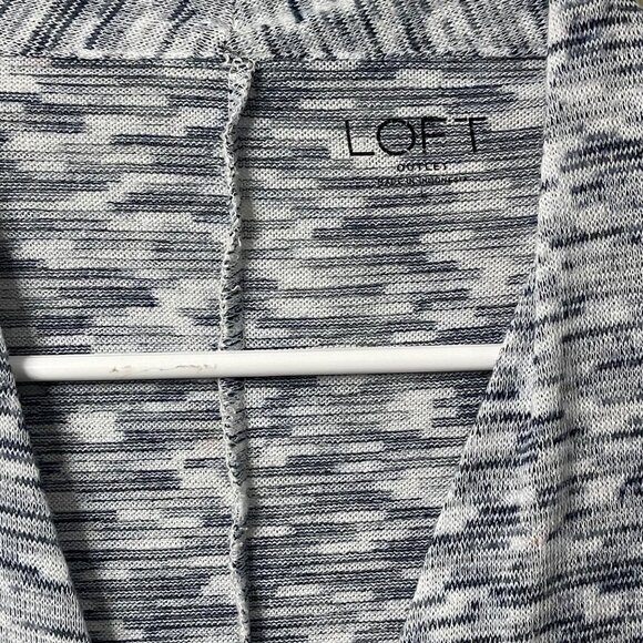 Loft Womens Draped Long Sleeve Top Size L Polyester Rayon Spandex Blend - Picture 4 of 10